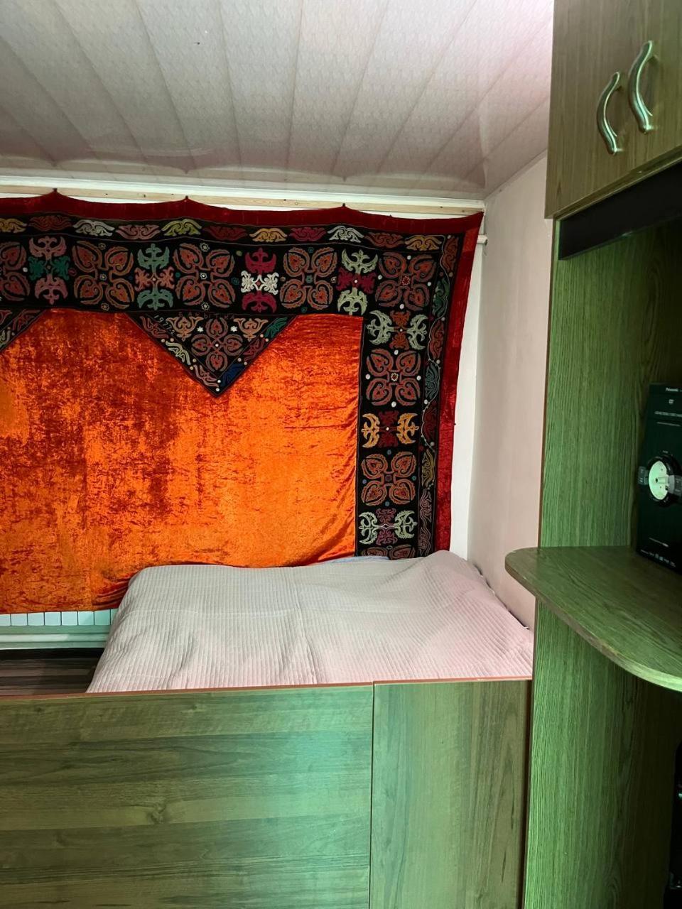"Bilim" Guest House Tamchy Exterior foto